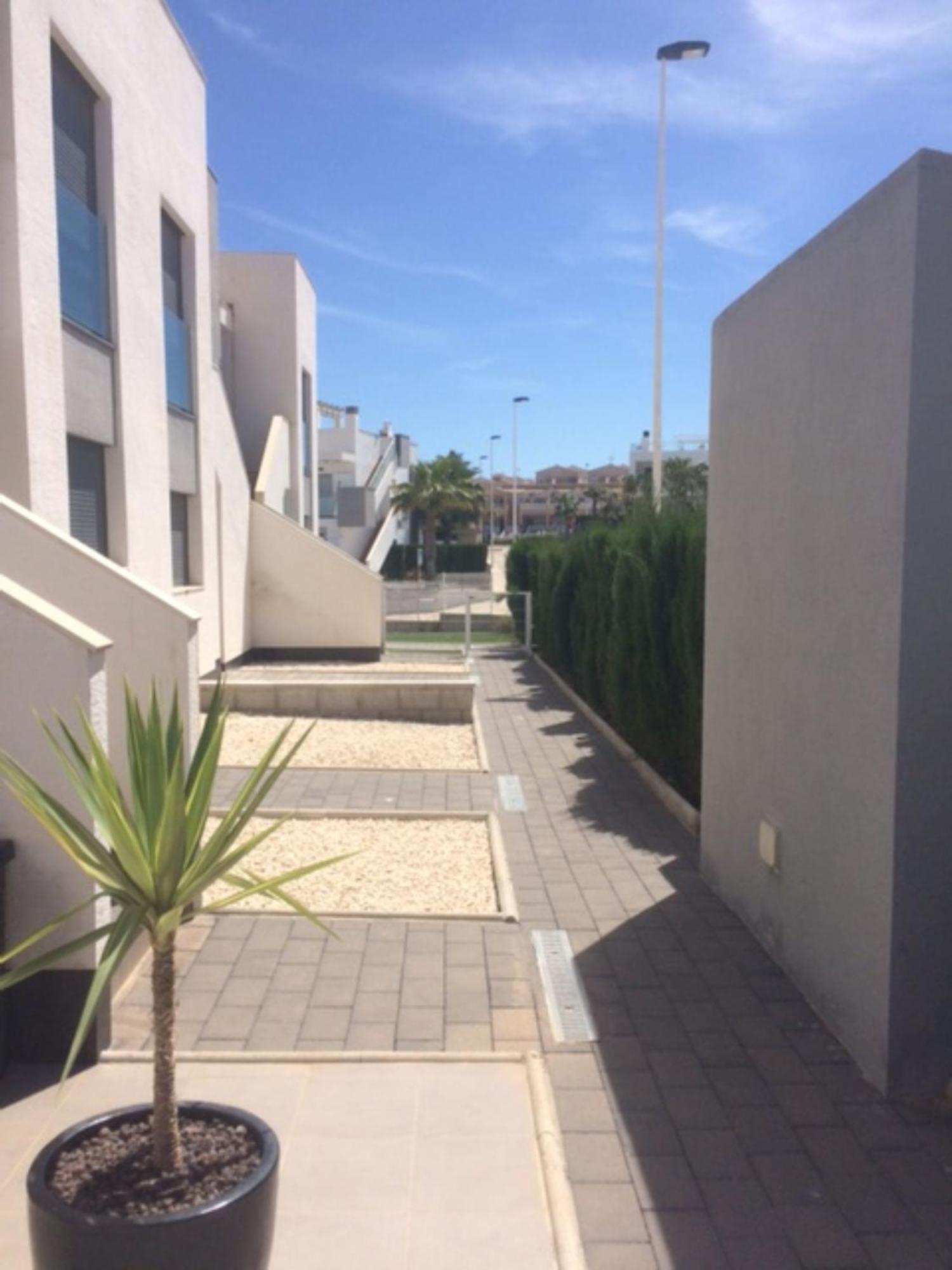 Punta Prima Oasis Beach Fase 9 Torrevieja Exterior photo